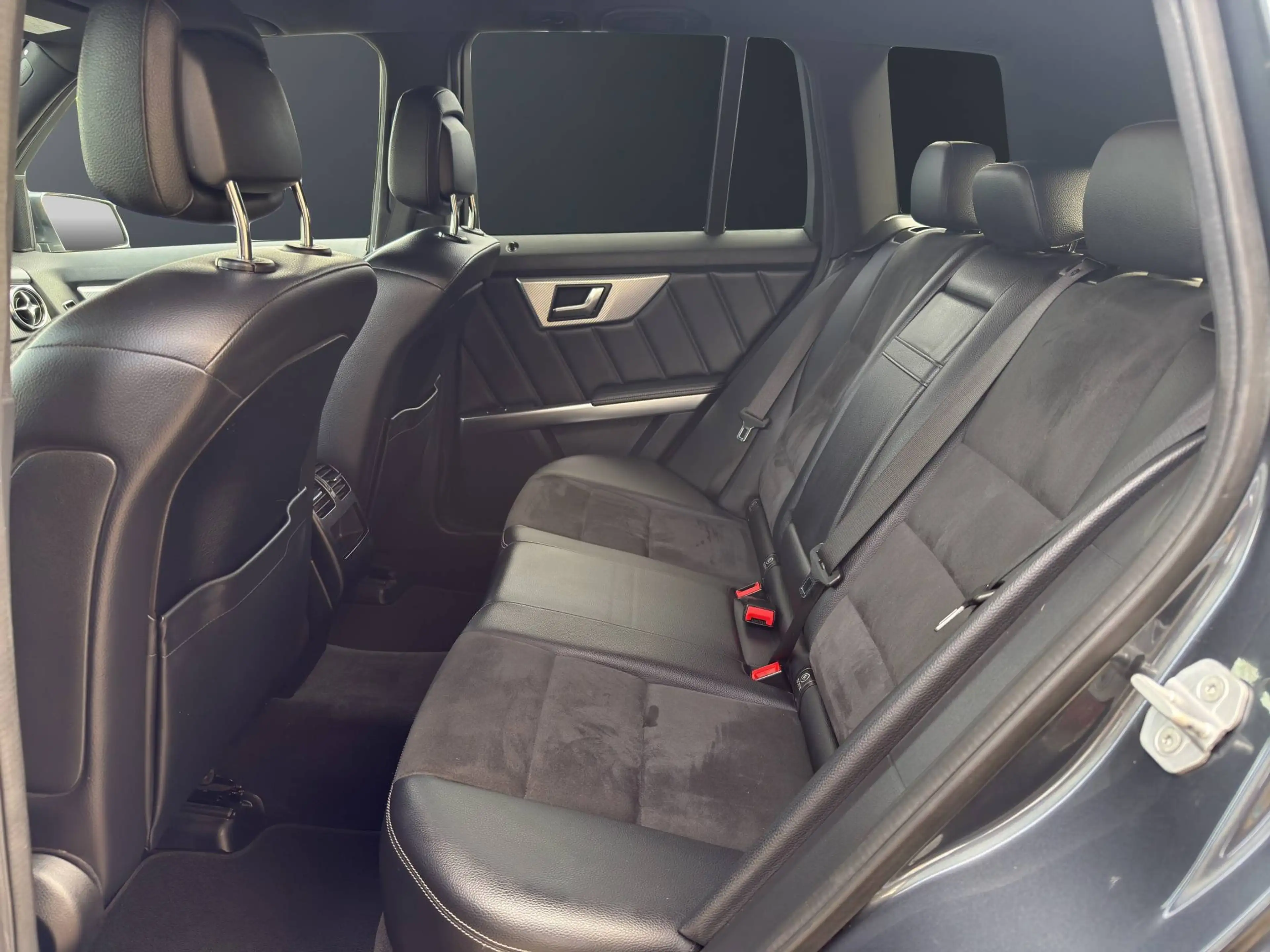 Mercedes-Benz GLK 220 GLK 220 CDI AMG Sportpaket 4Matic — photo 11