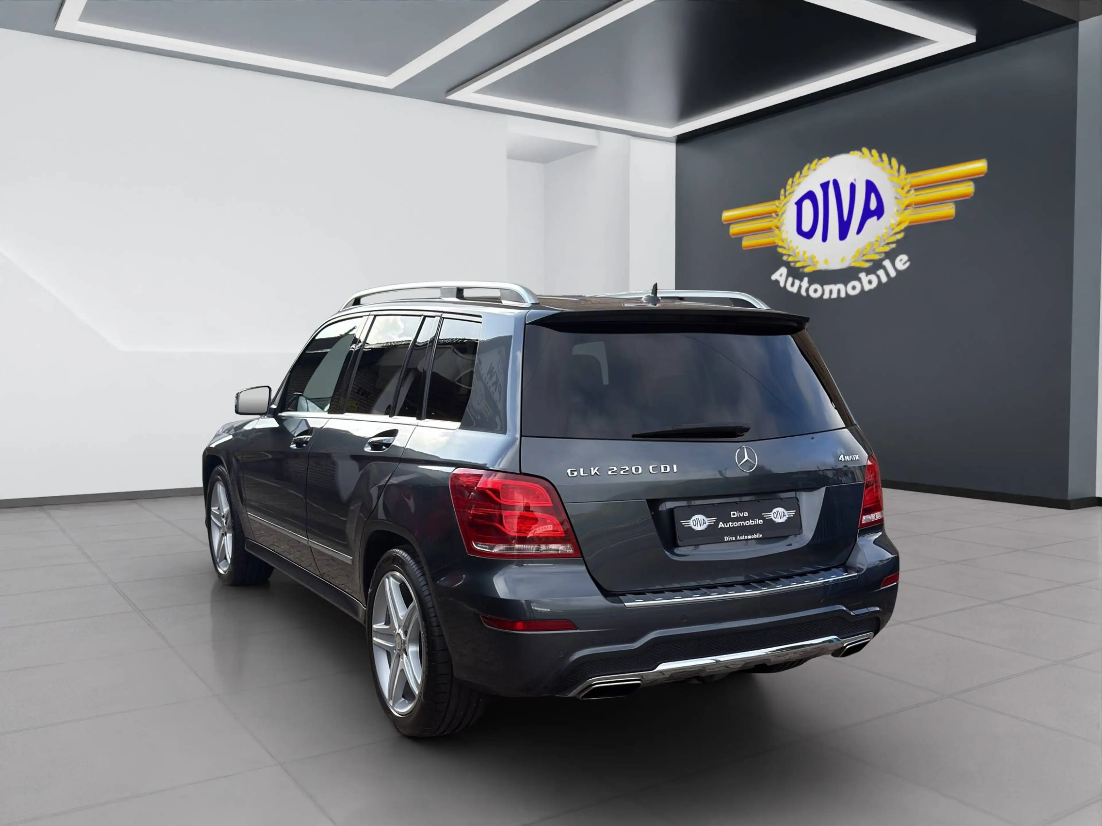 Mercedes-Benz GLK 220 GLK 220 CDI AMG Sportpaket 4Matic — photo 3