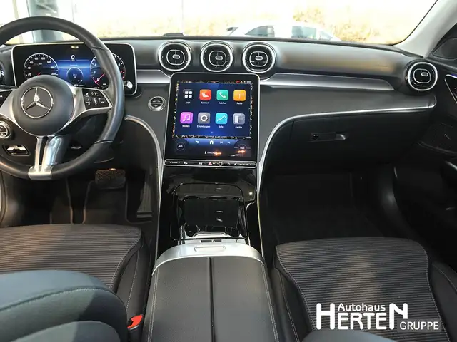 Mercedes-Benz C-Class view 10