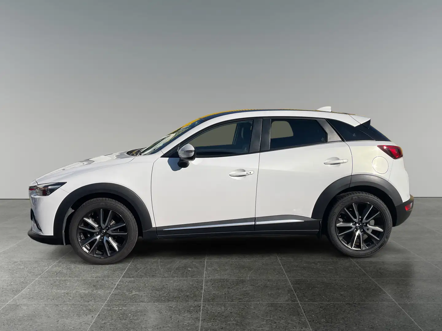 Mazda CX-3 G120 Revolution Aut. 8fach bereift ! Leder ! Noir - 2