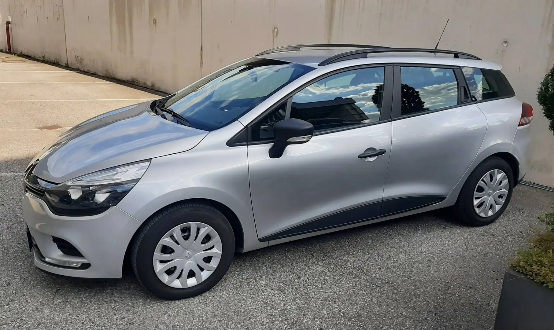 Renault Clio Clio Grandtour TCe 75 Life Life Silber - 1