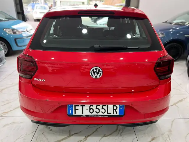 Volkswagen Polo view 4
