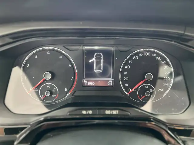 Volkswagen Polo view 9