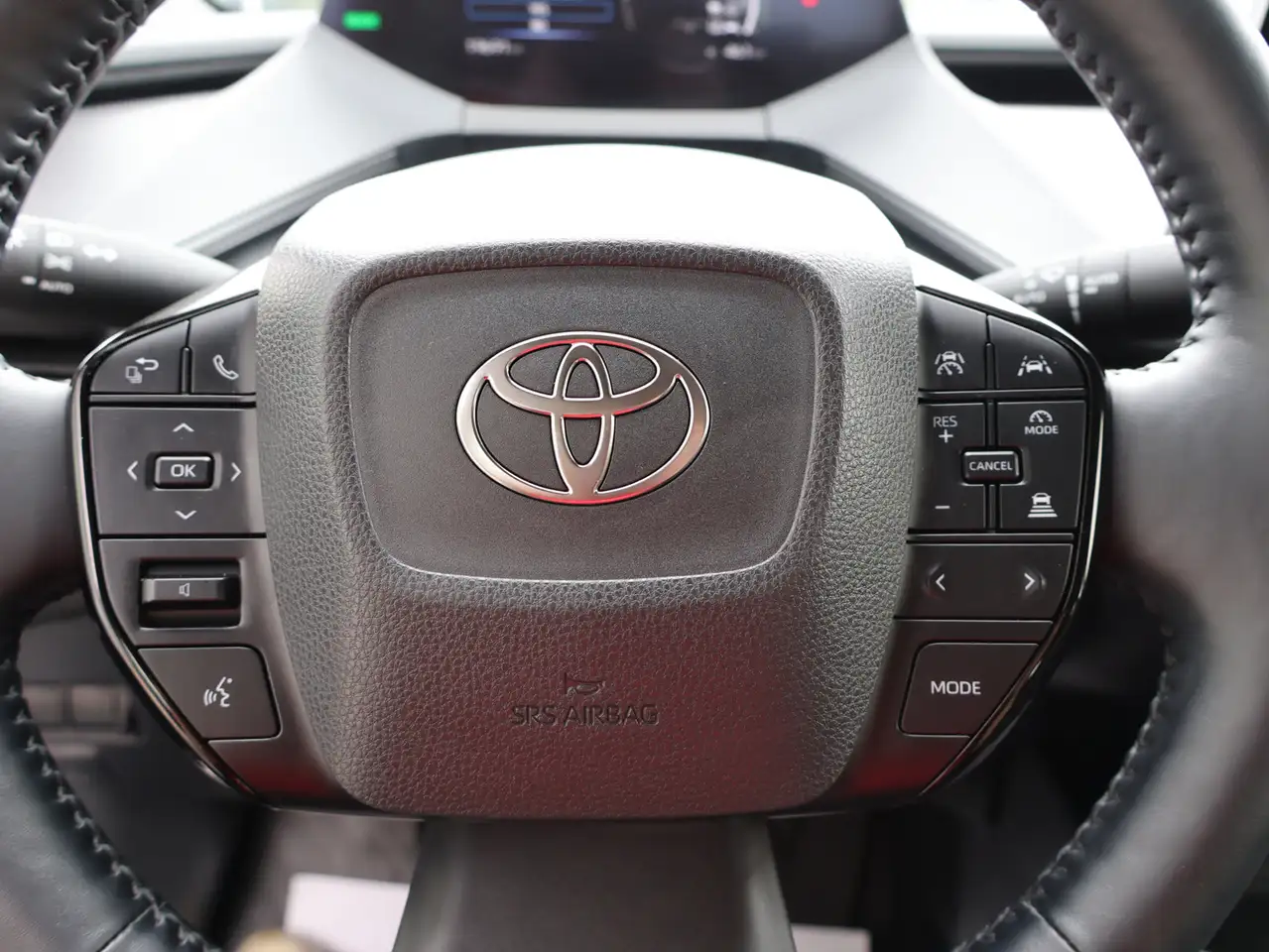 Toyota Prius снимка Toyota Prius