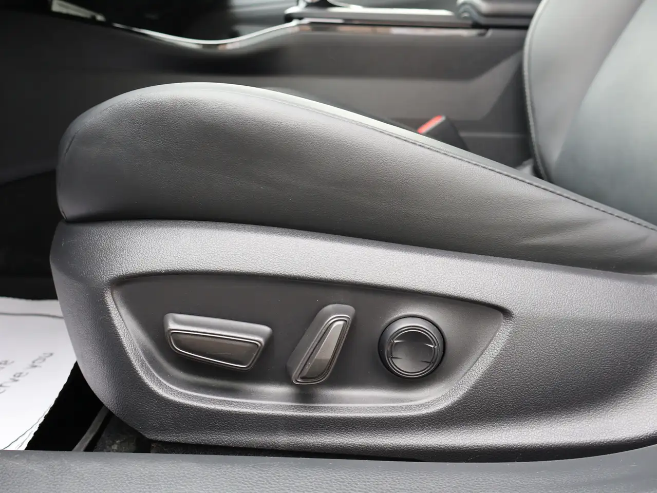 Toyota Prius снимка Toyota Prius