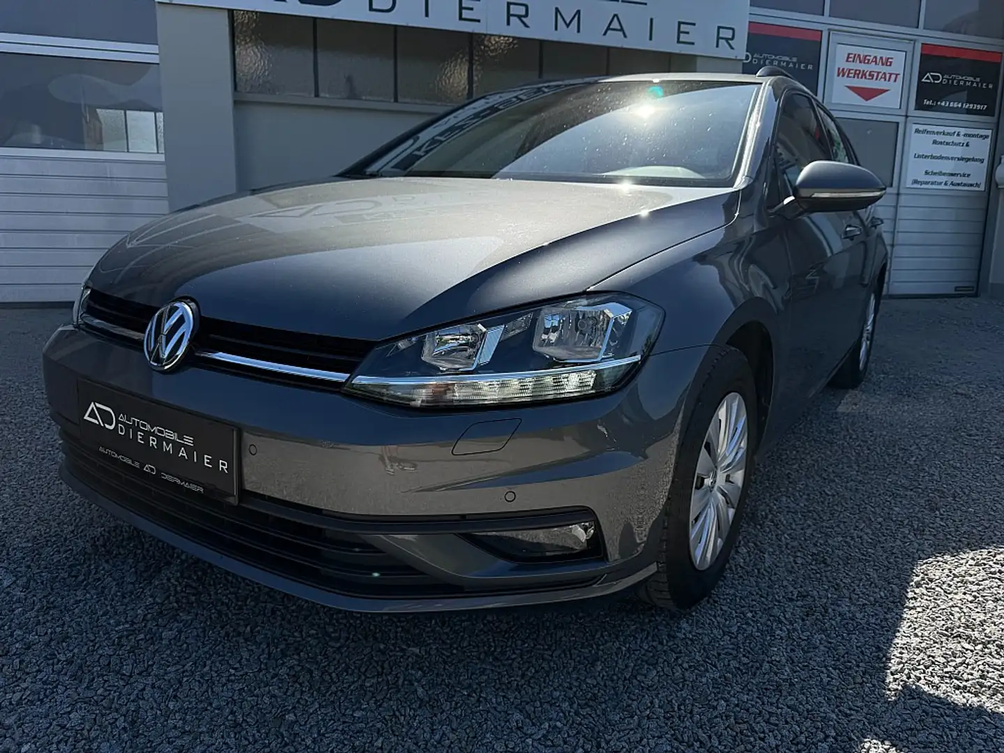 Volkswagen Golf Variant VII 1.6 TDI BMT Trendline ''APP-CONNECT*NAVI*SI... Gris - 2