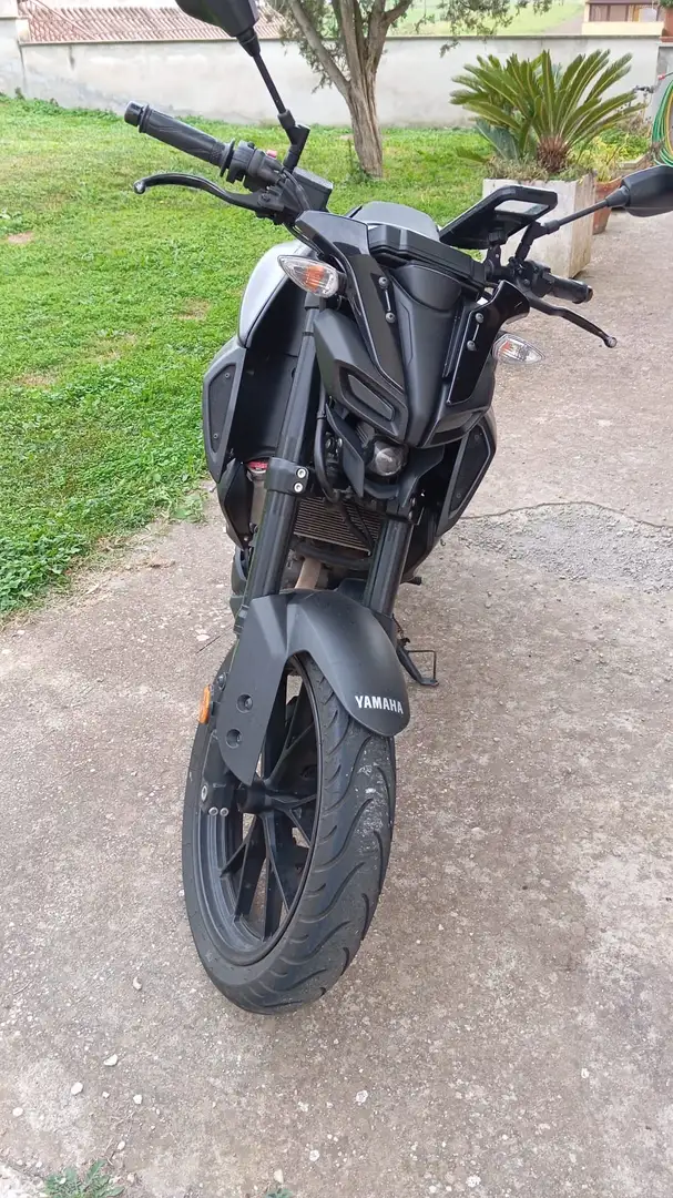 Yamaha MT-125 Standard Nero - 2