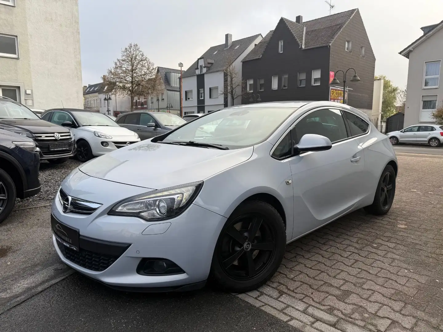 Opel Astra J GTC Innovation 2.Hand*BiXenon*Navi*Leder Gri - 1