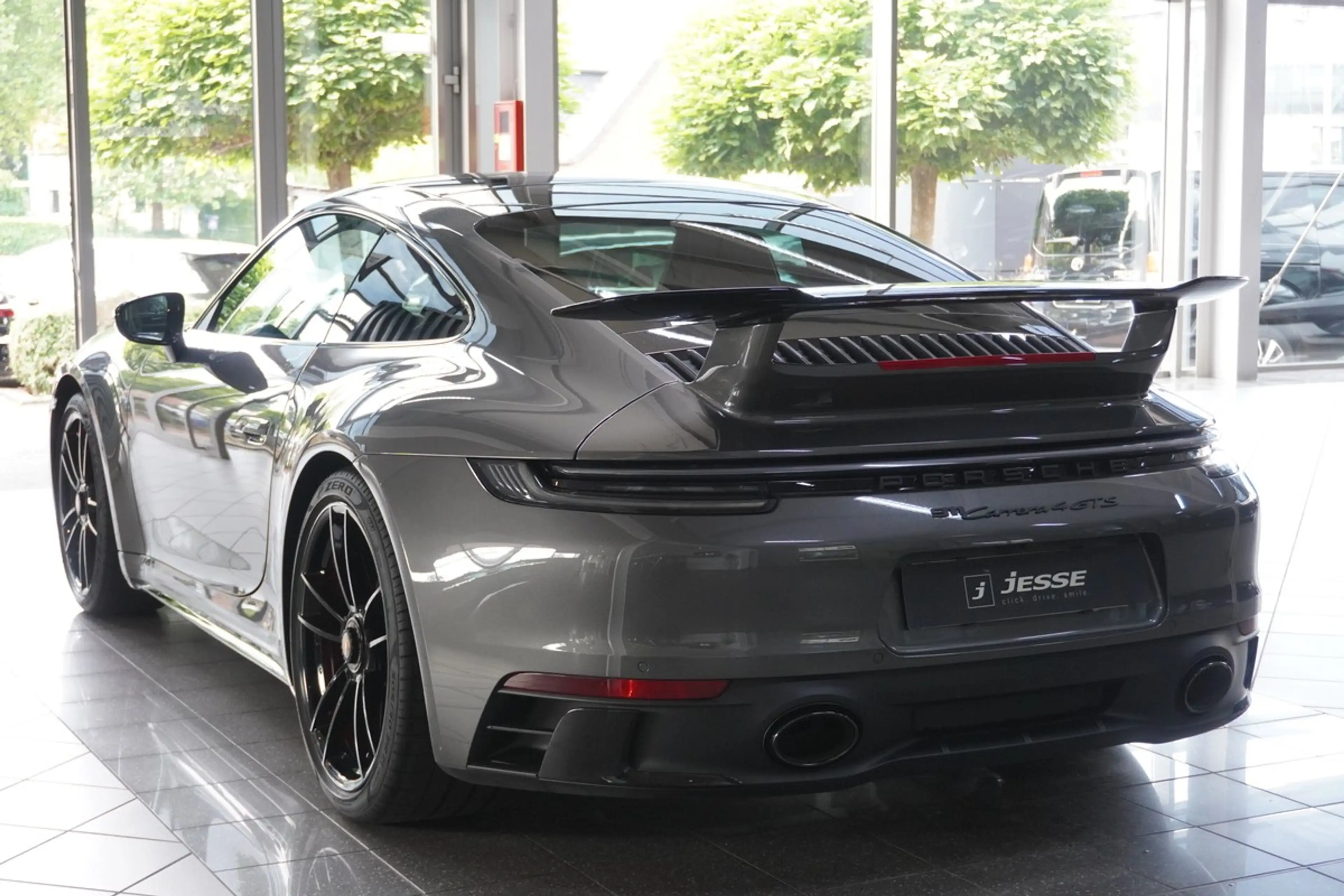 Porsche 911 992 4GTS APPROVED AERO-KIT LED BOSE GSD R.Cam — photo 8