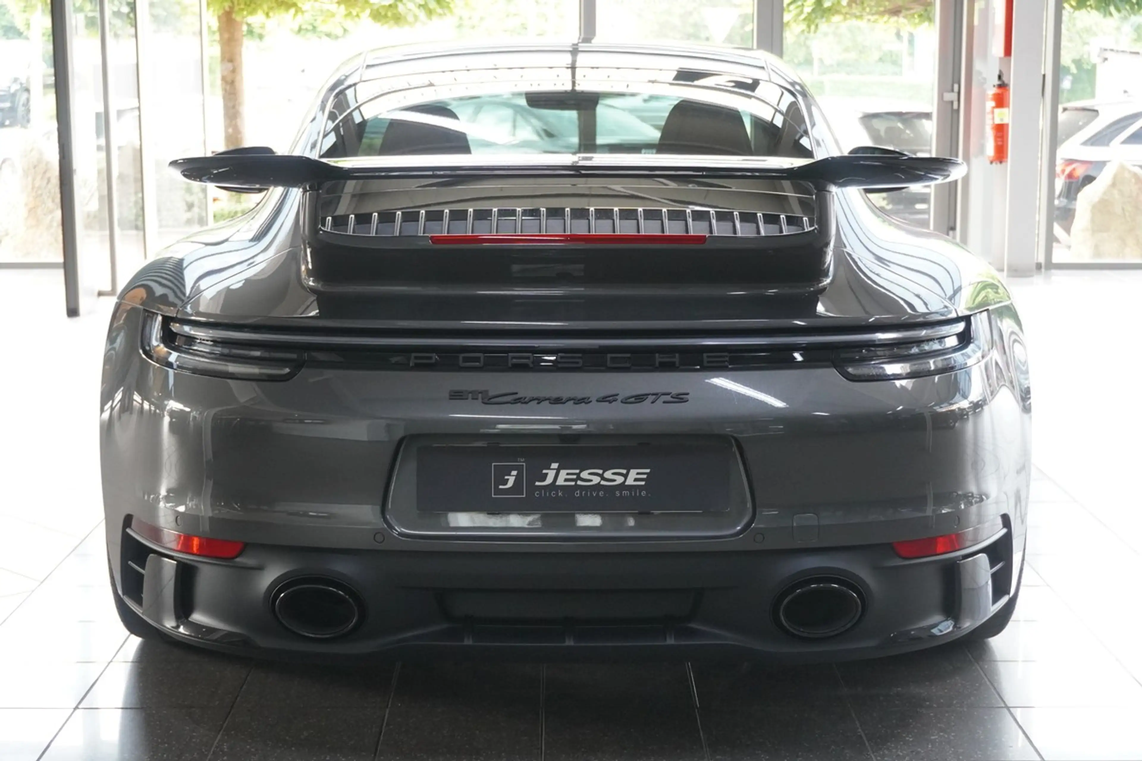 Porsche 911 992 4GTS APPROVED AERO-KIT LED BOSE GSD R.Cam — photo 7