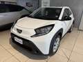 Toyota Aygo X 1.0 Active 72cv App conn Cam 17" (Neopat) Bianco - thumbnail 1