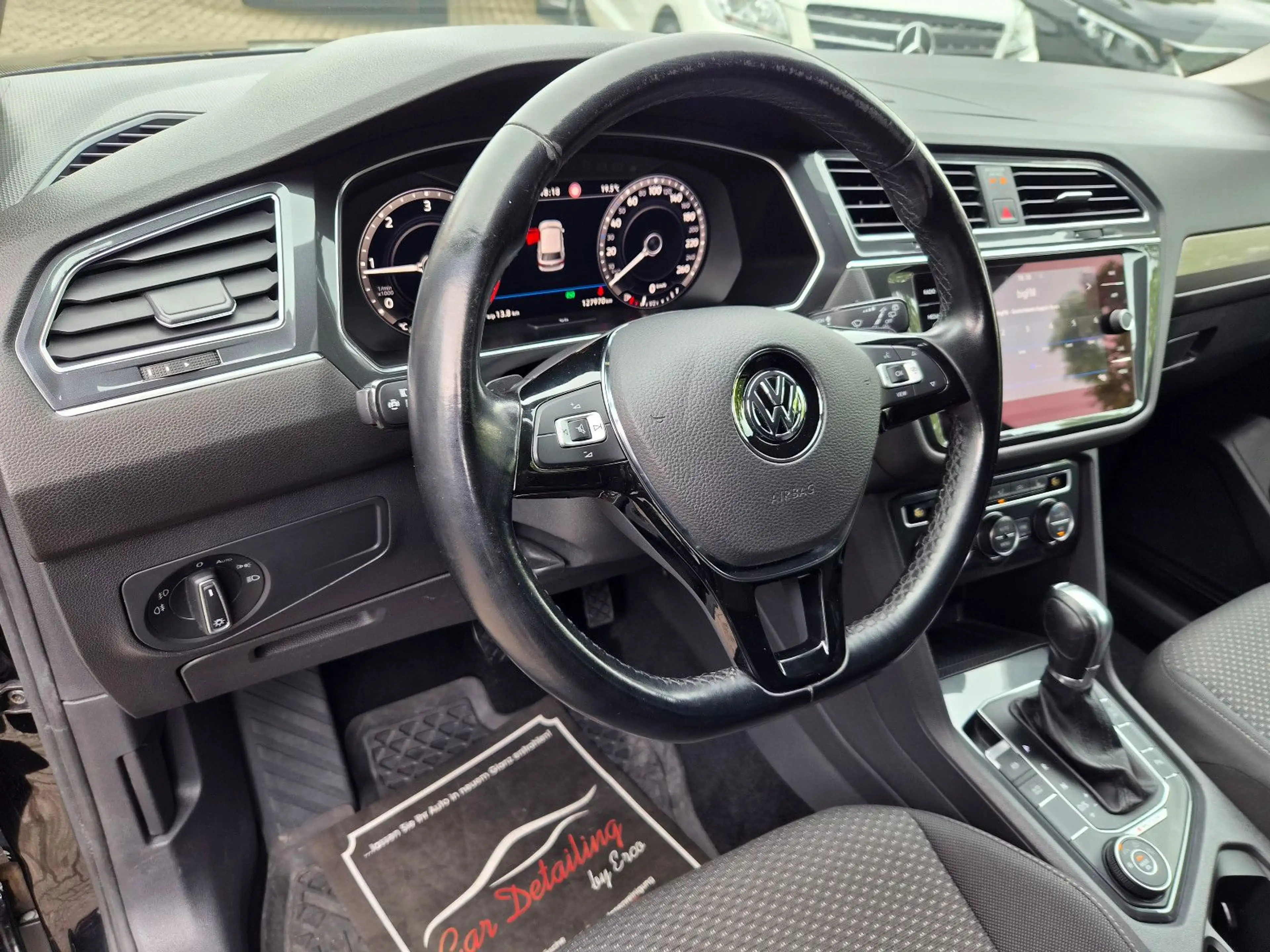 Volkswagen Tiguan Allspace Comfortline 4Motion — photo 9
