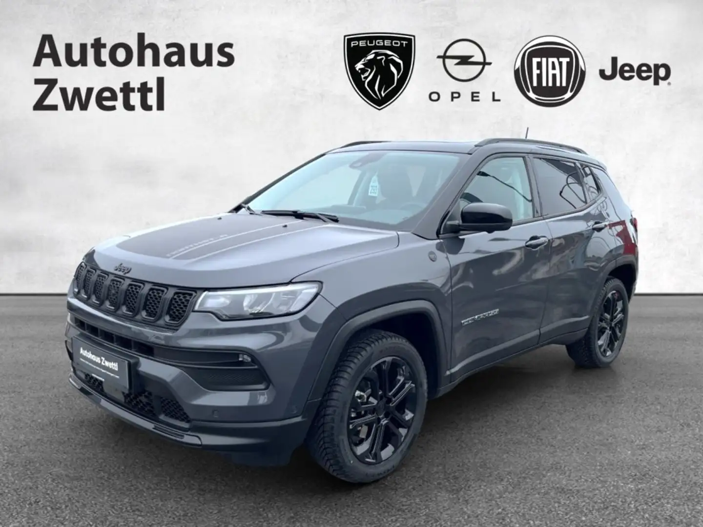Jeep Compass North Star MHEV 130 e-DCT7 Grau - 1