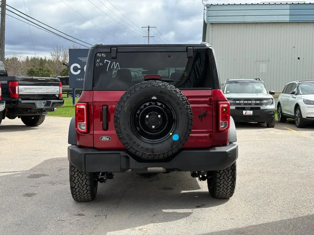 Ford Bronco снимка Ford Bronco