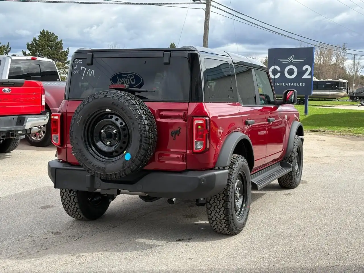 Ford Bronco снимка Ford Bronco