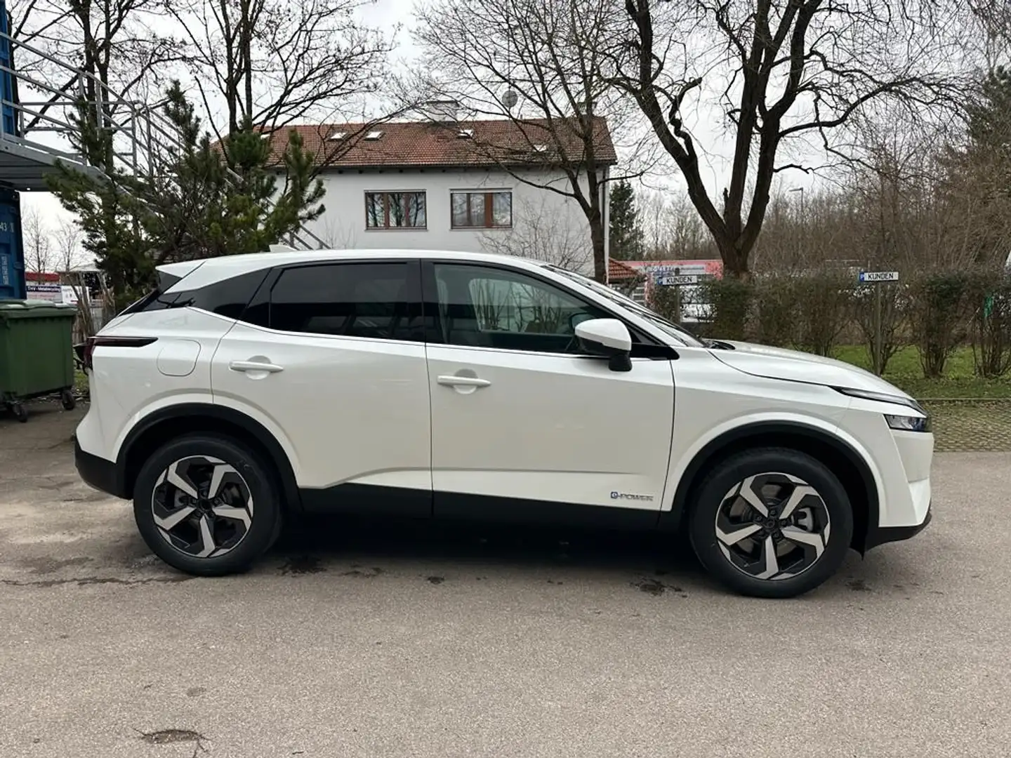 Nissan Qashqai 1.5 VC-T e-POWER N-Connecta WP BP Bianco - 2