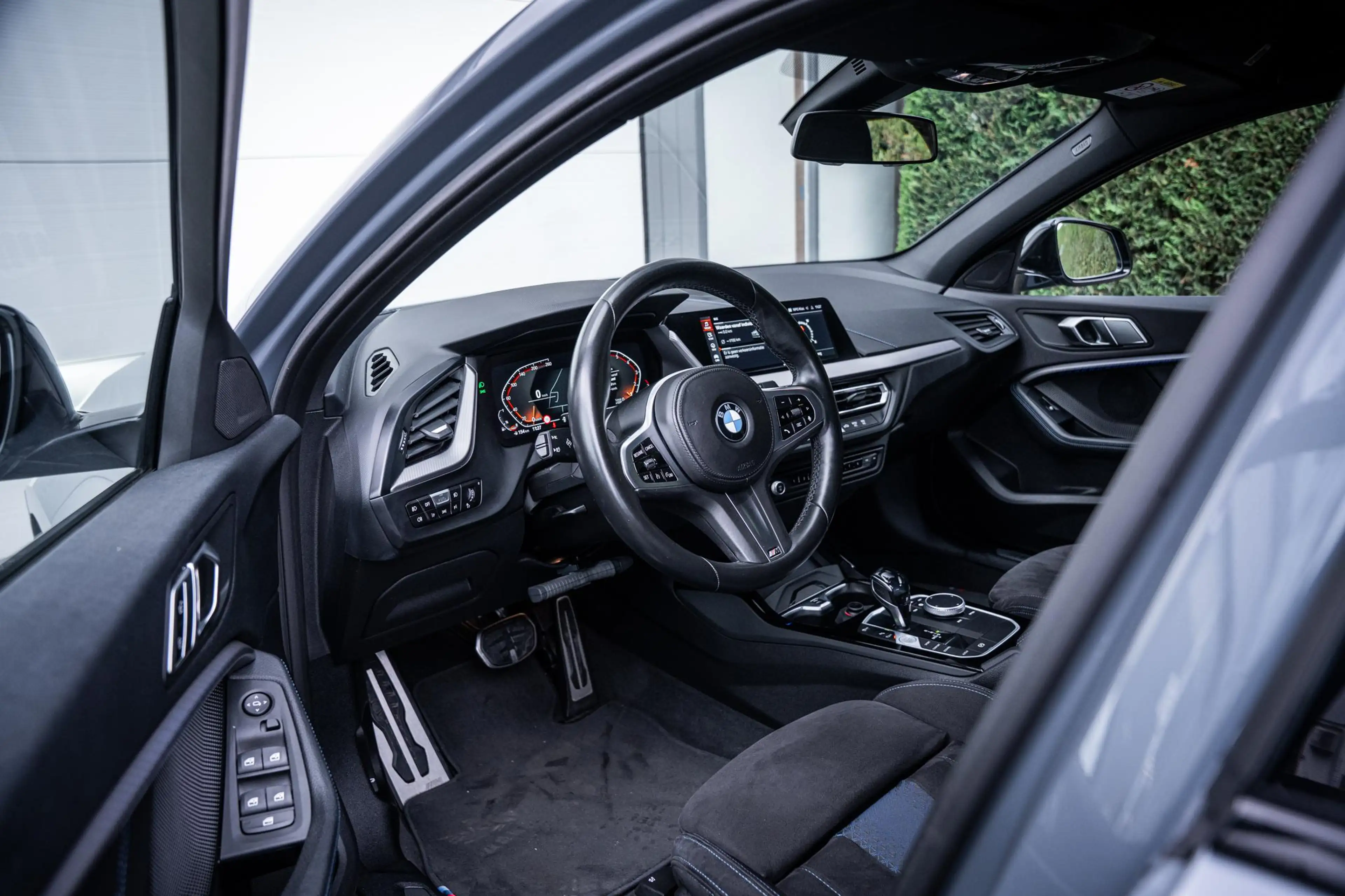 BMW 118 1-serie 118i M-Sport Schaalstoelen|NL-auto|1e-eig. — photo 3