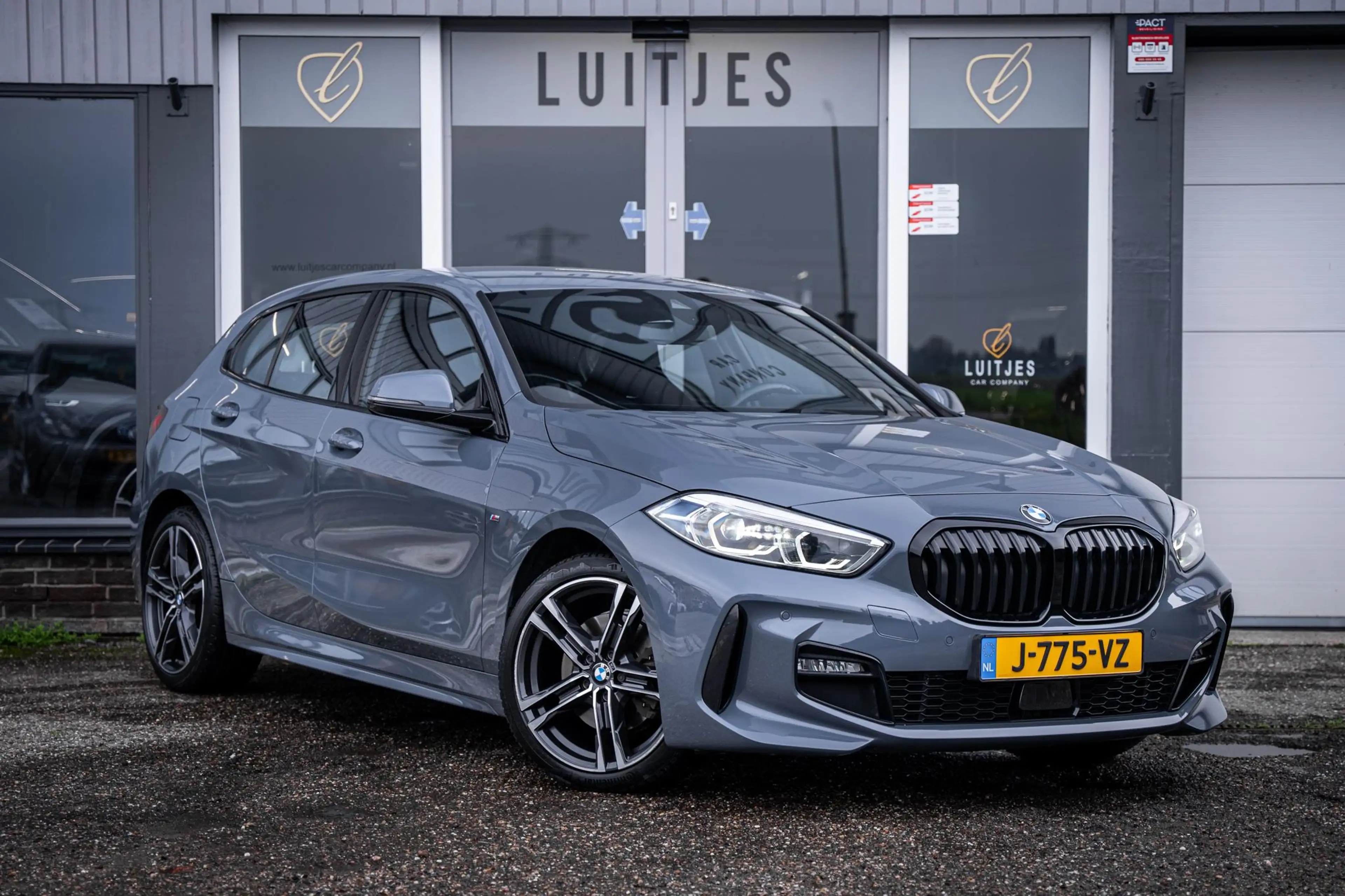 BMW 118 1-serie 118i M-Sport Schaalstoelen|NL-auto|1e-eig. — photo 8