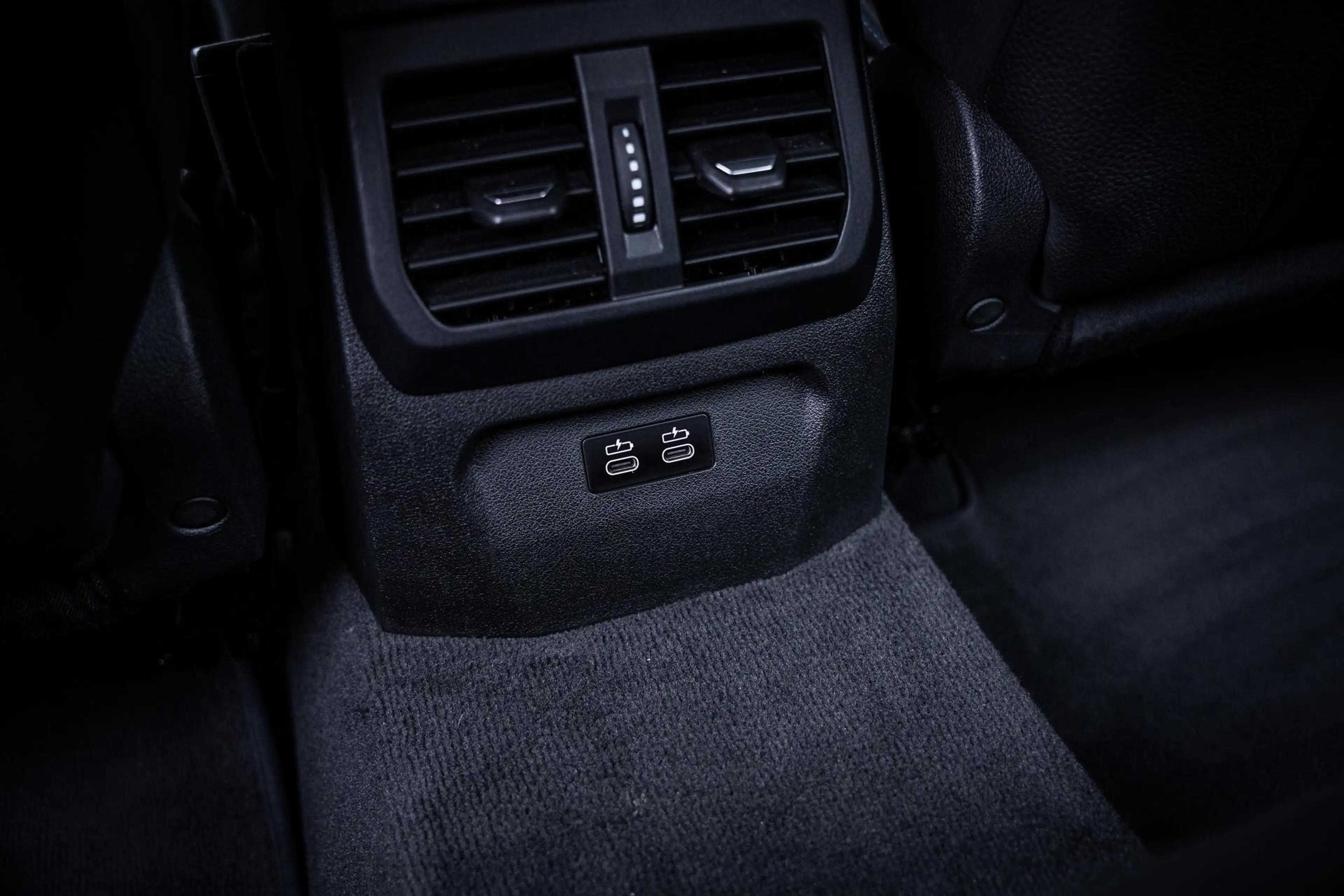 BMW 118 1-serie 118i M-Sport Schaalstoelen|NL-auto|1e-eig. — photo 45