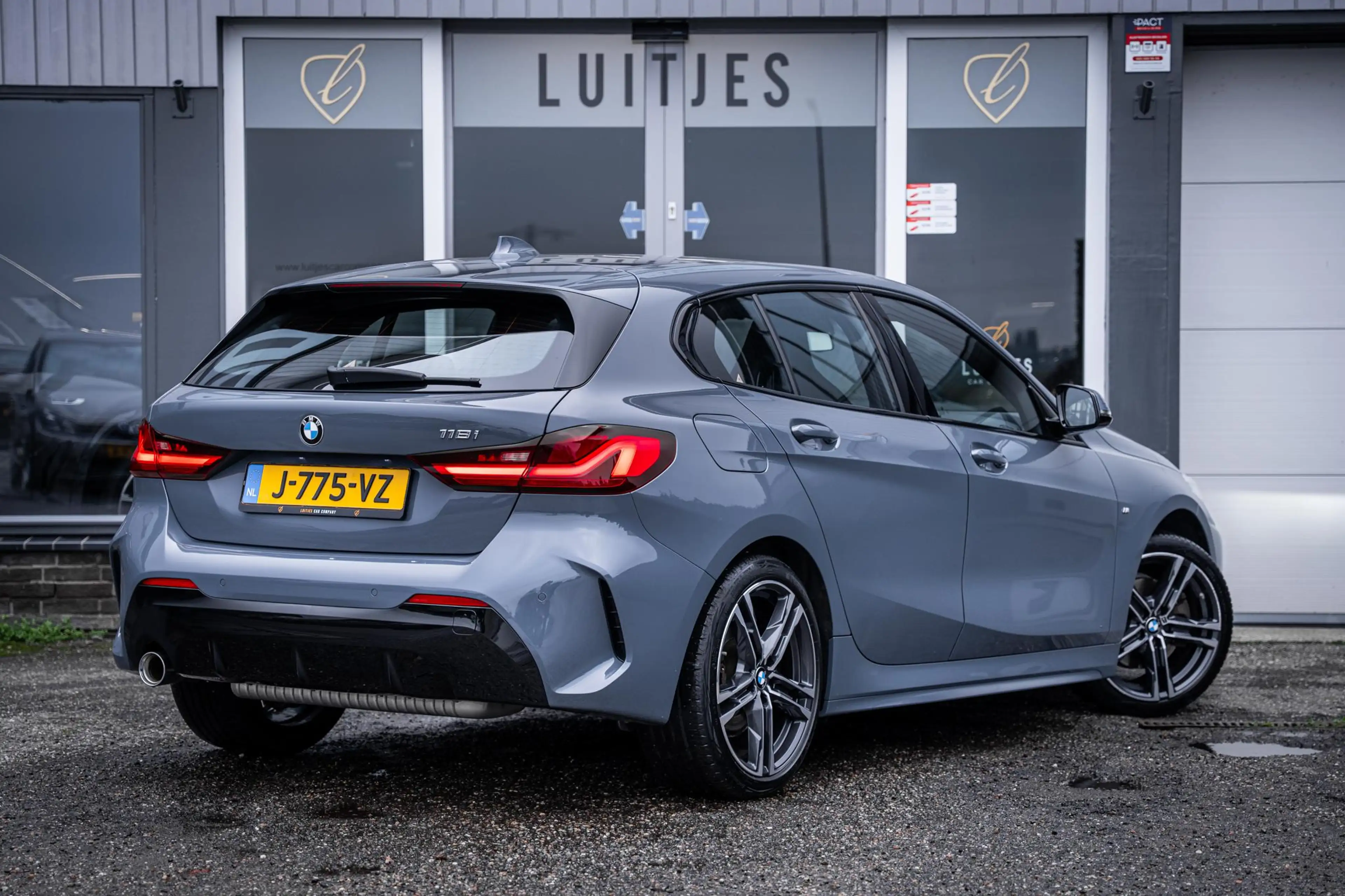 BMW 118 1-serie 118i M-Sport Schaalstoelen|NL-auto|1e-eig. — photo 11