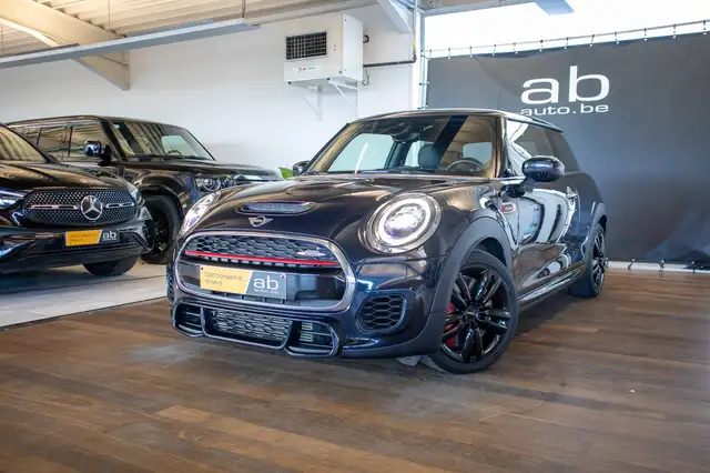 MINI John Cooper Works 2.0 AUTOMAAT, JCW, KEYLESS, HARMAN/KARDON, NAVI, LED, PDC