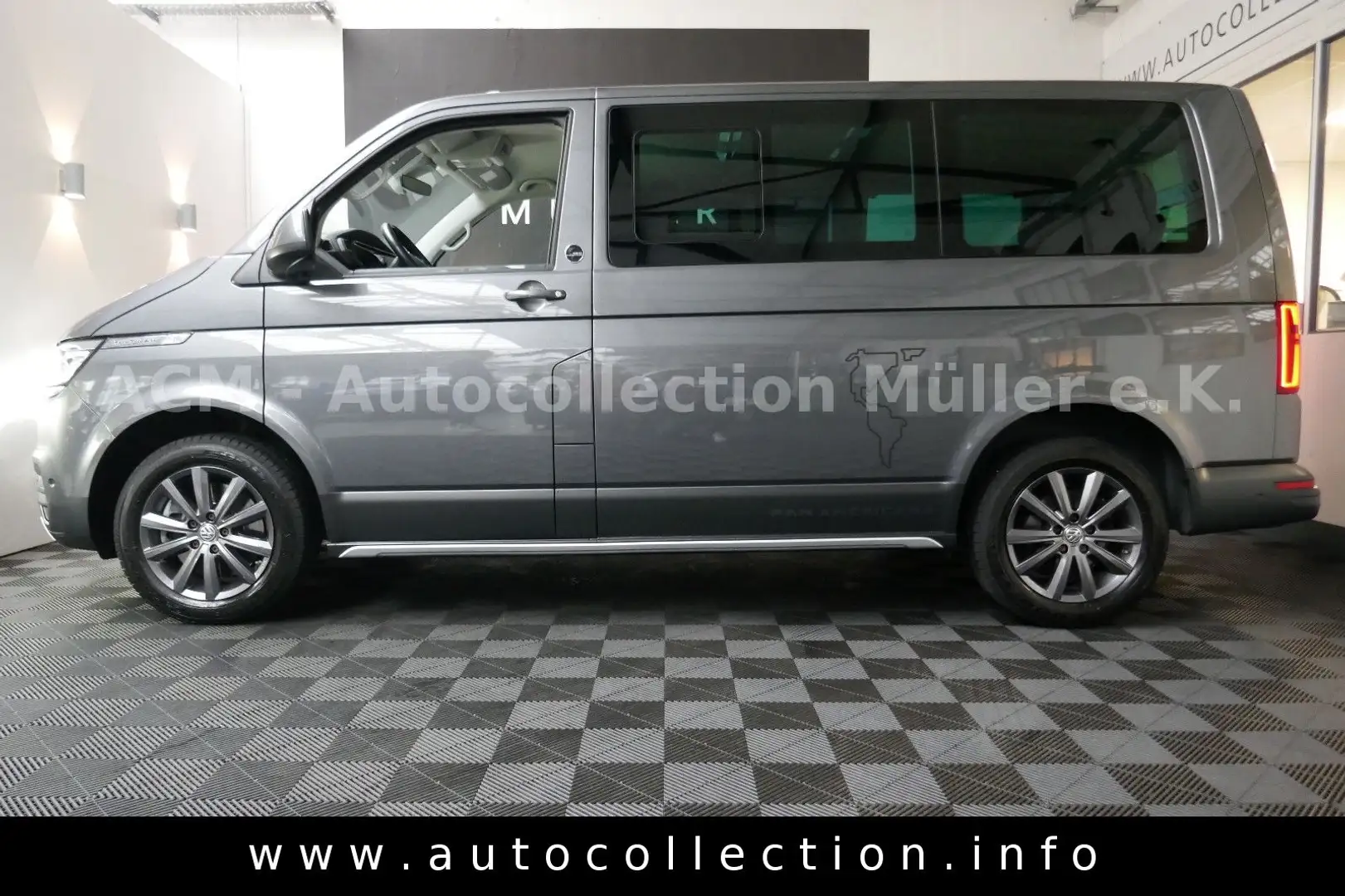 Volkswagen T6 Multivan T6.1 Multivan 4 Motion*PanAmericana*Virtuell*ACC Grau - 2