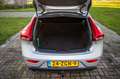 Volvo V40 1.6 T3 Kinetic 1e Eigenaar 20.680 km +NAP NL-auto Gris - thumbnail 23