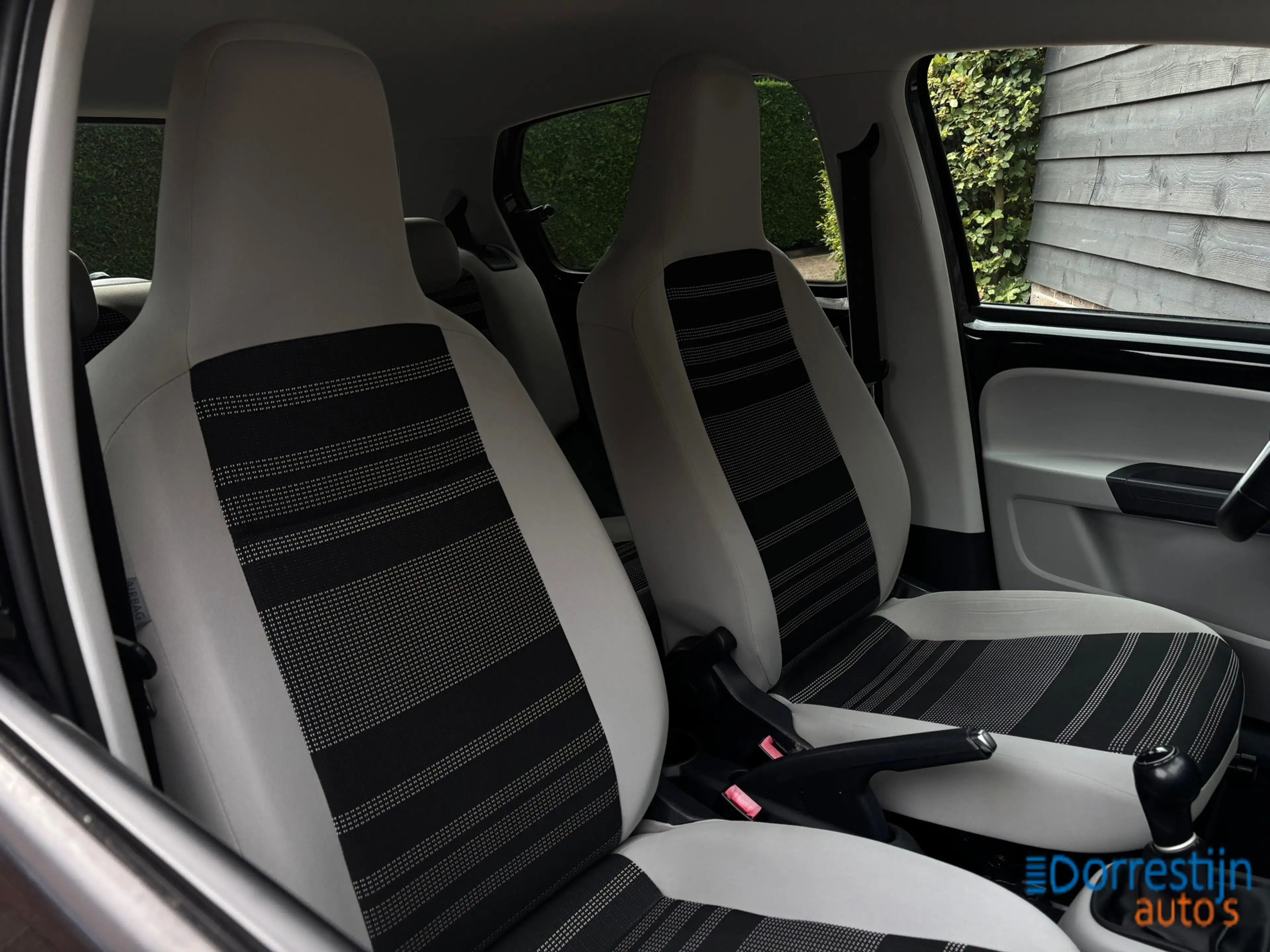 SEAT Mii 1.0 Chill Out | Airco | 5-deurs | NAP | Goed onder — photo 2