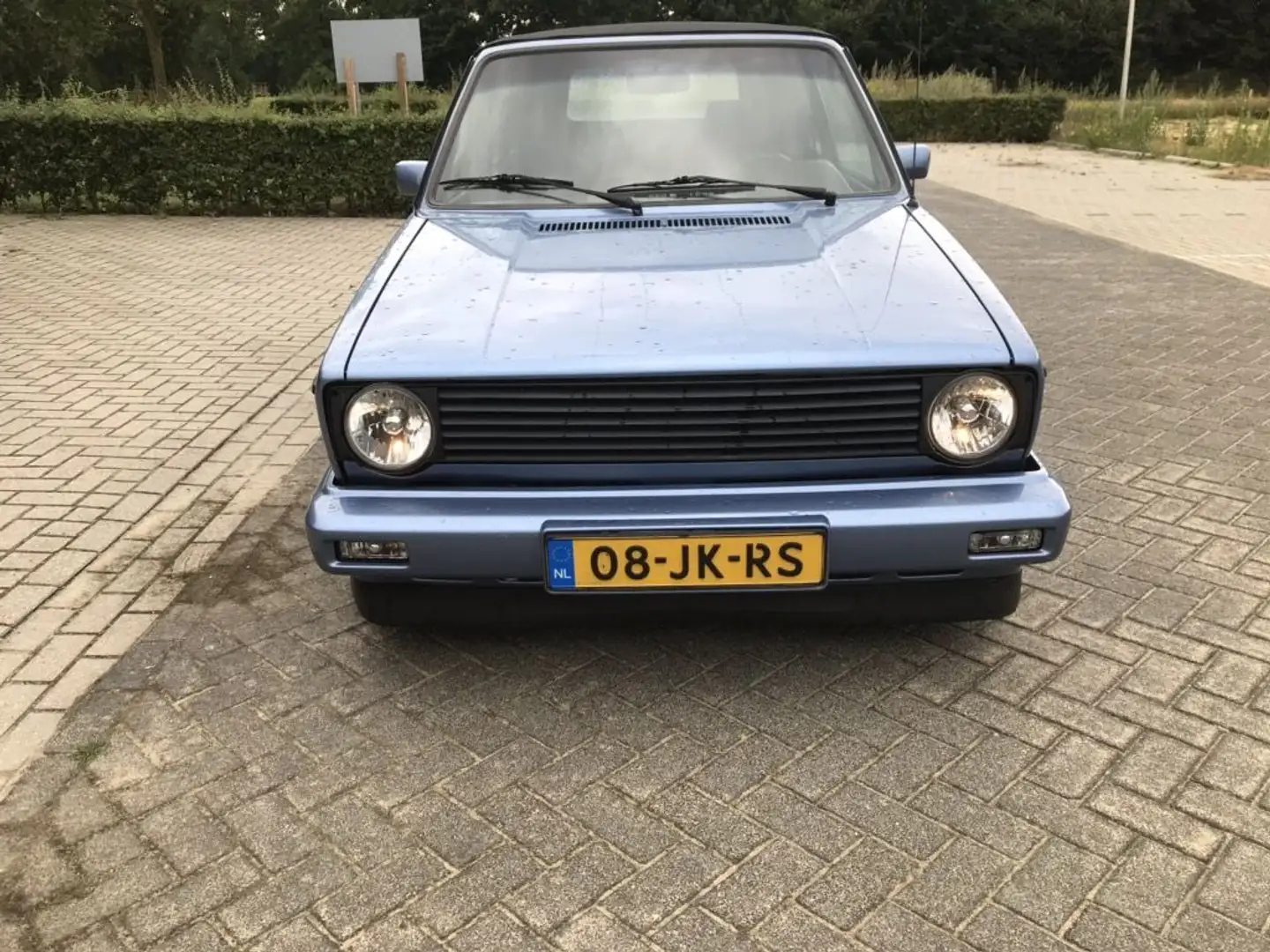 Volkswagen Golf Cabriolet 1.8 Modrá - 2