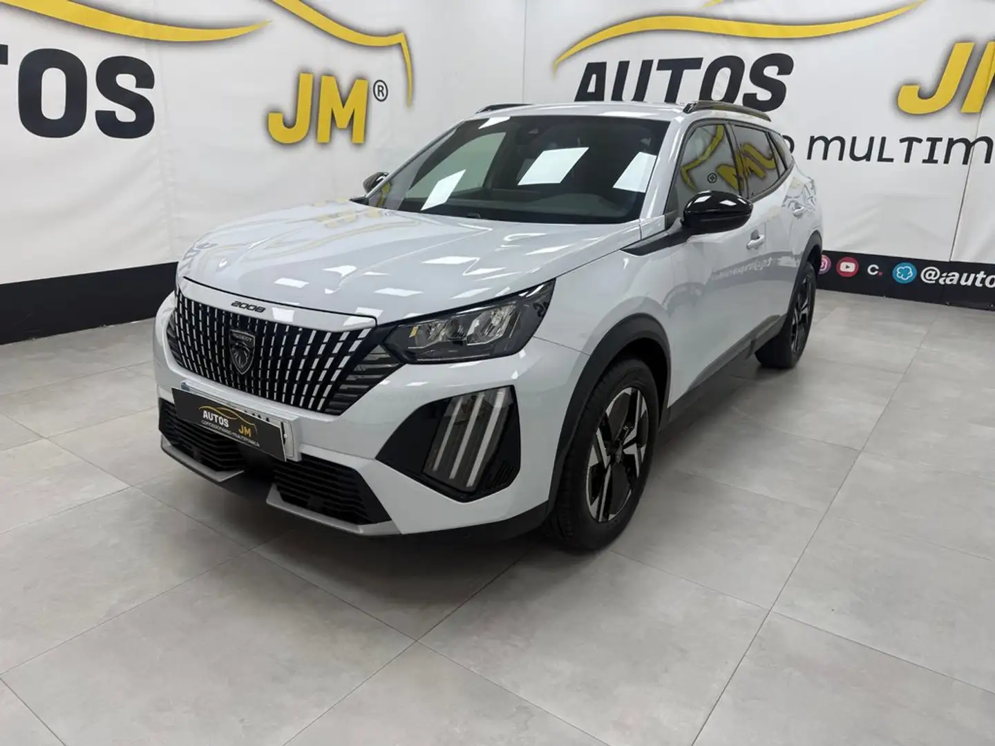 Peugeot 2008 1.2 PureTech S&S Allure Pack 100 Gris - 2