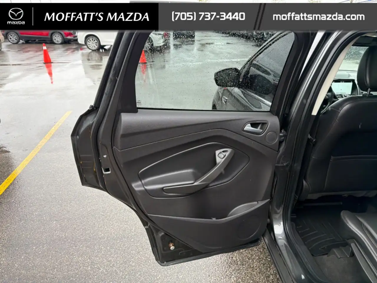 Ford Escape снимка Ford Escape