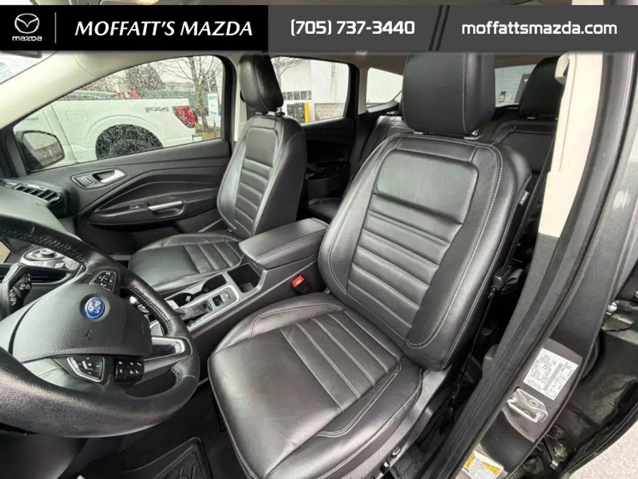 Ford Escape снимка Ford Escape