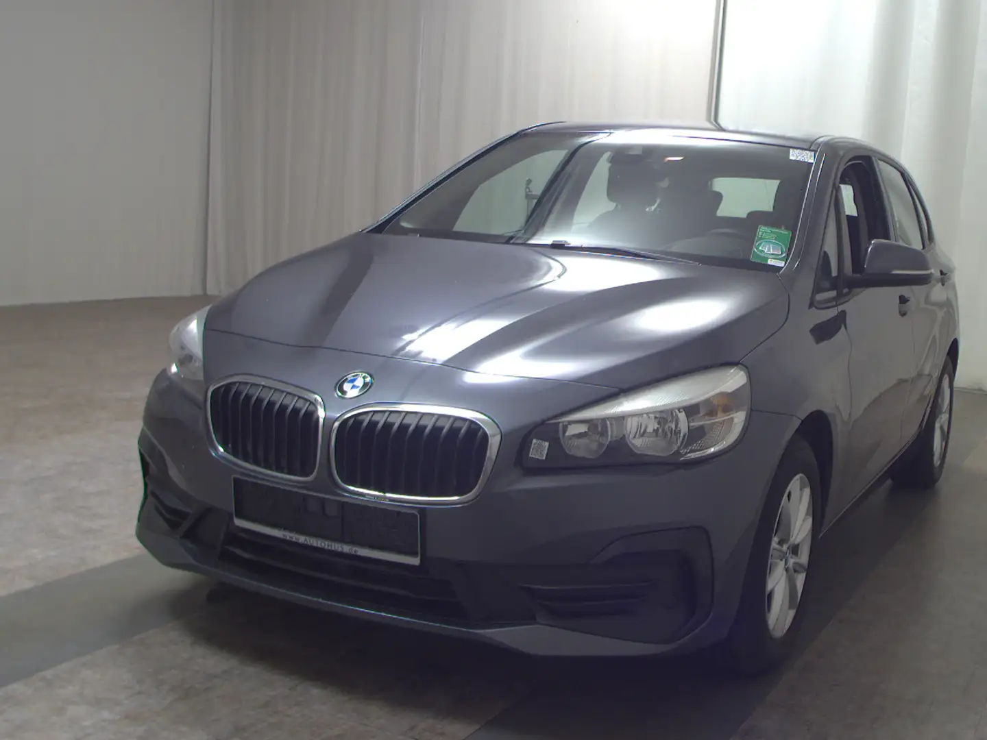 BMW 216 Active Tourer Navi PDC Shz Grau - 2