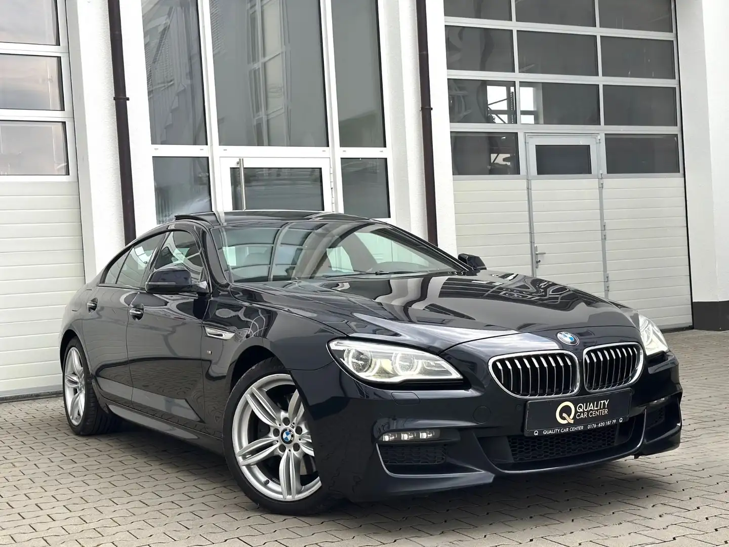 BMW 640 d xDrive M-Sport Paket *PANO*KAME*H&K SOUND Schwarz - 1