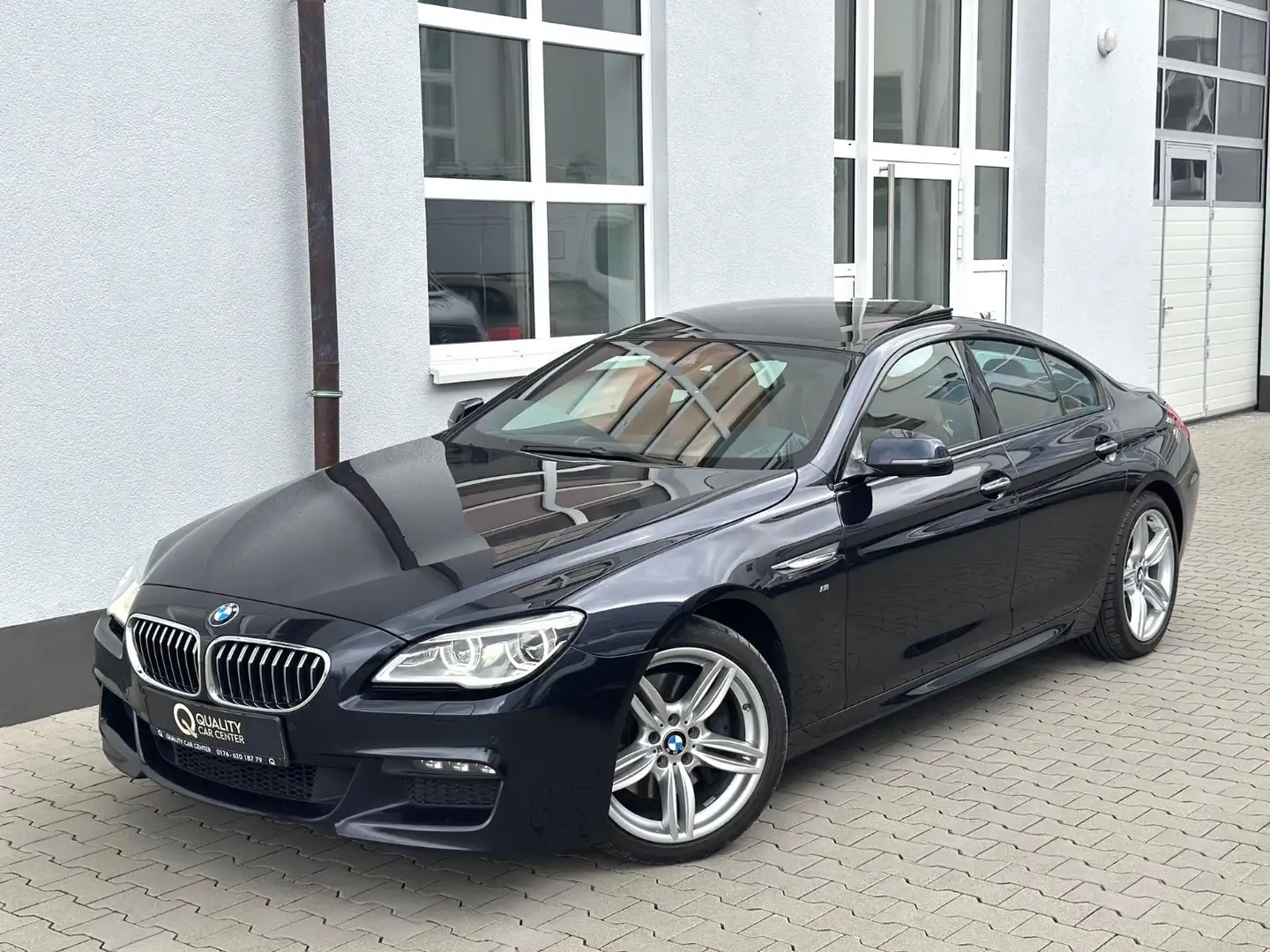 BMW 640 d xDrive M-Sport Paket *PANO*KAME*H&K SOUND Schwarz - 2