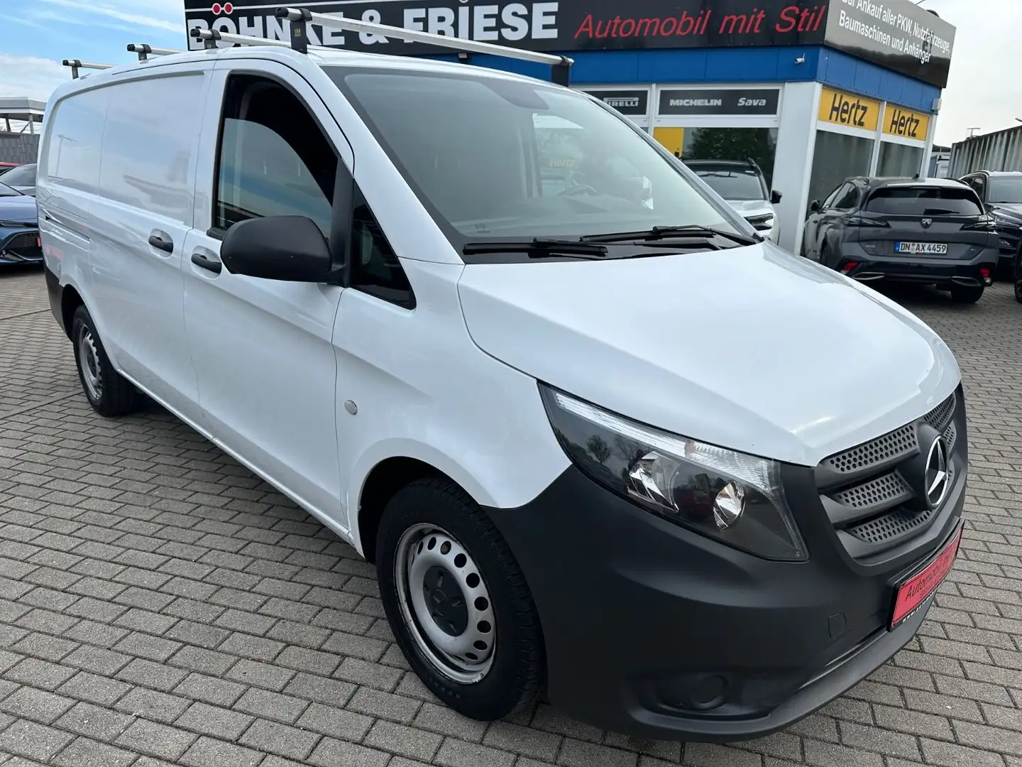 Mercedes-Benz Vito Kasten 110 WORKER PLUS Lang KLIMA TEMPO Weiß - 2