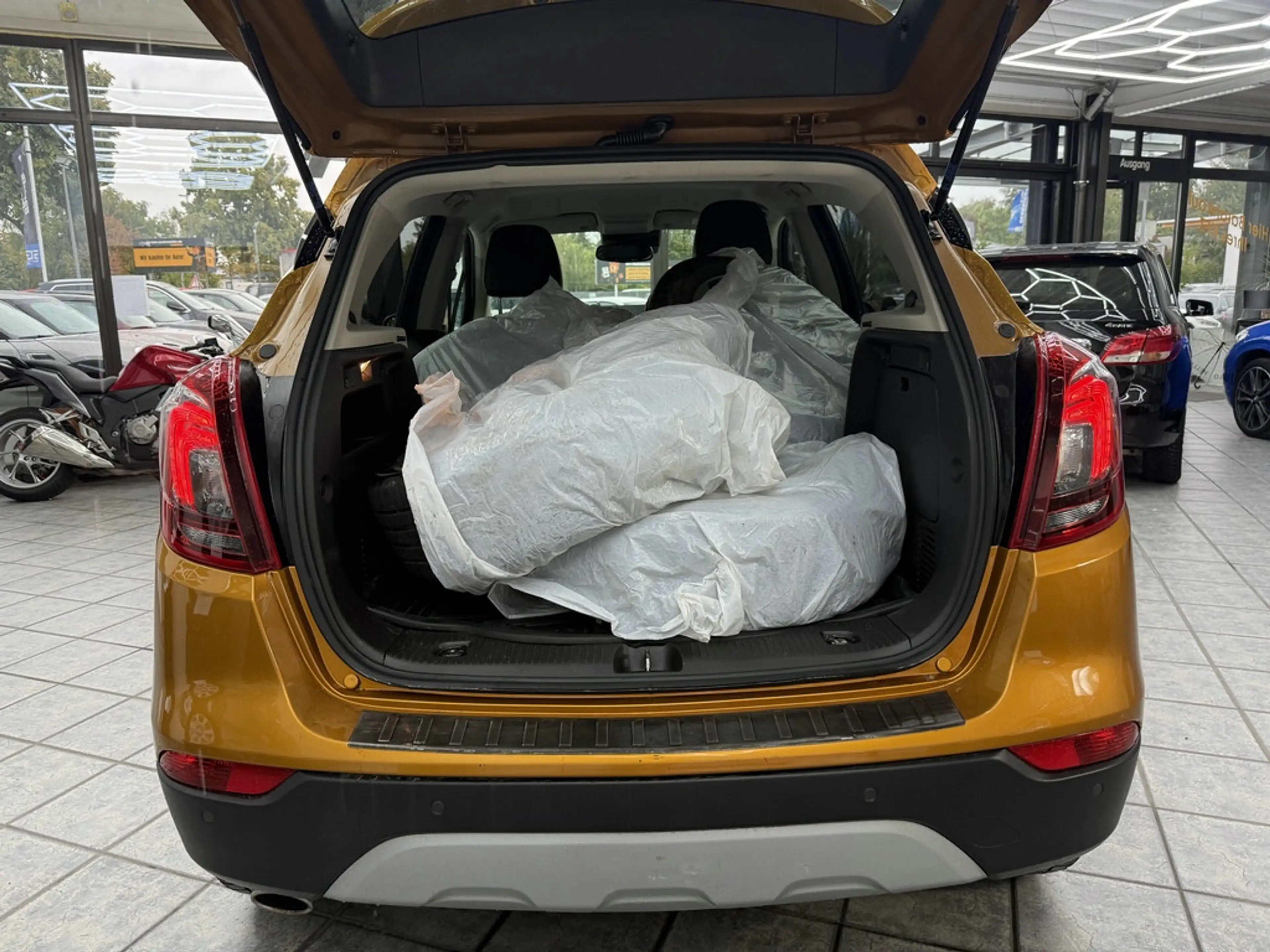 Opel Mokka X 1.6 CDTI 4x4 Ultimate Standheiz., Leder — photo 9