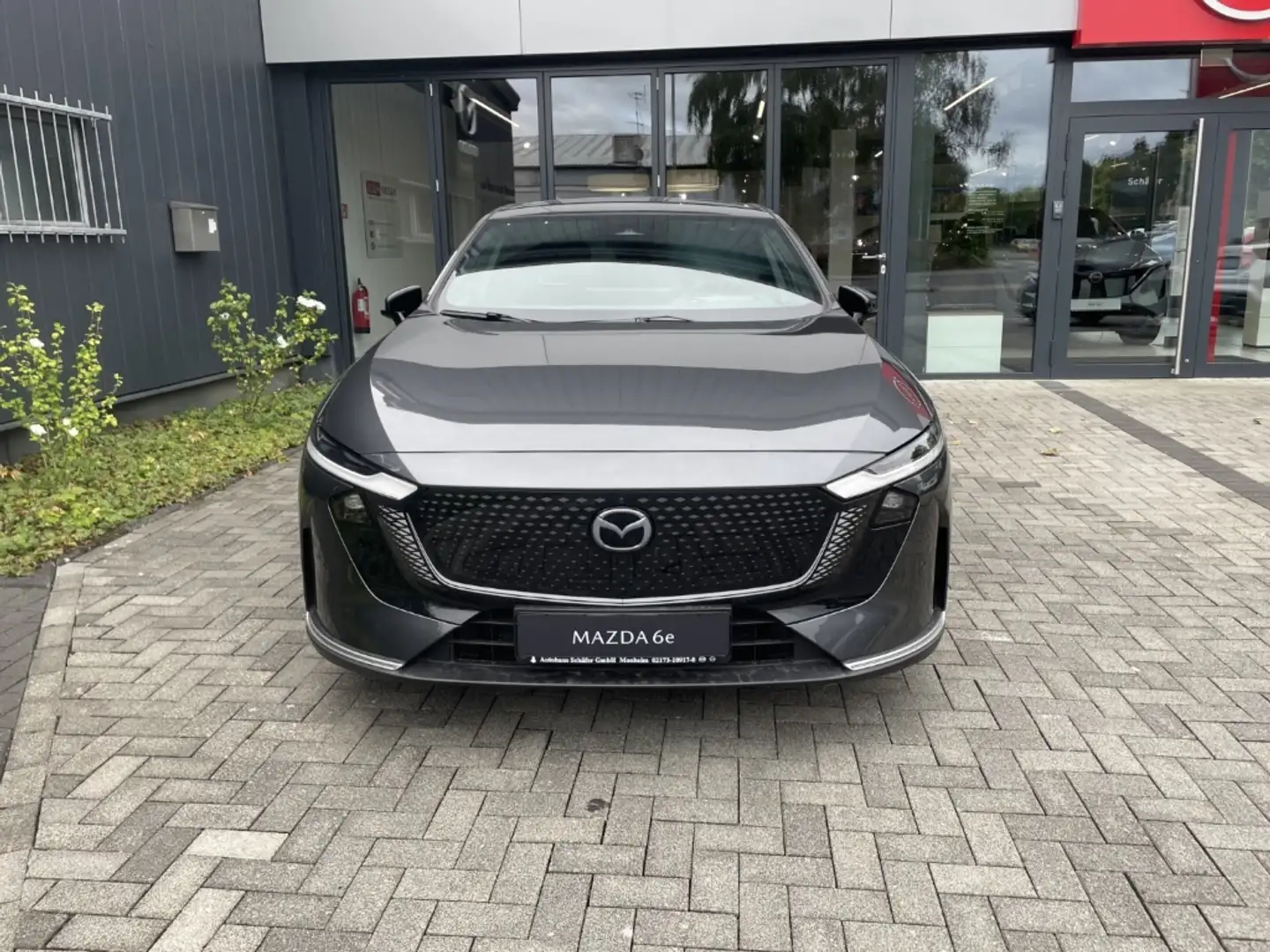 Mazda 6 EV TAKUMI 68,8kWh 479km Panorama Navi Leder Digita Grijs - 2