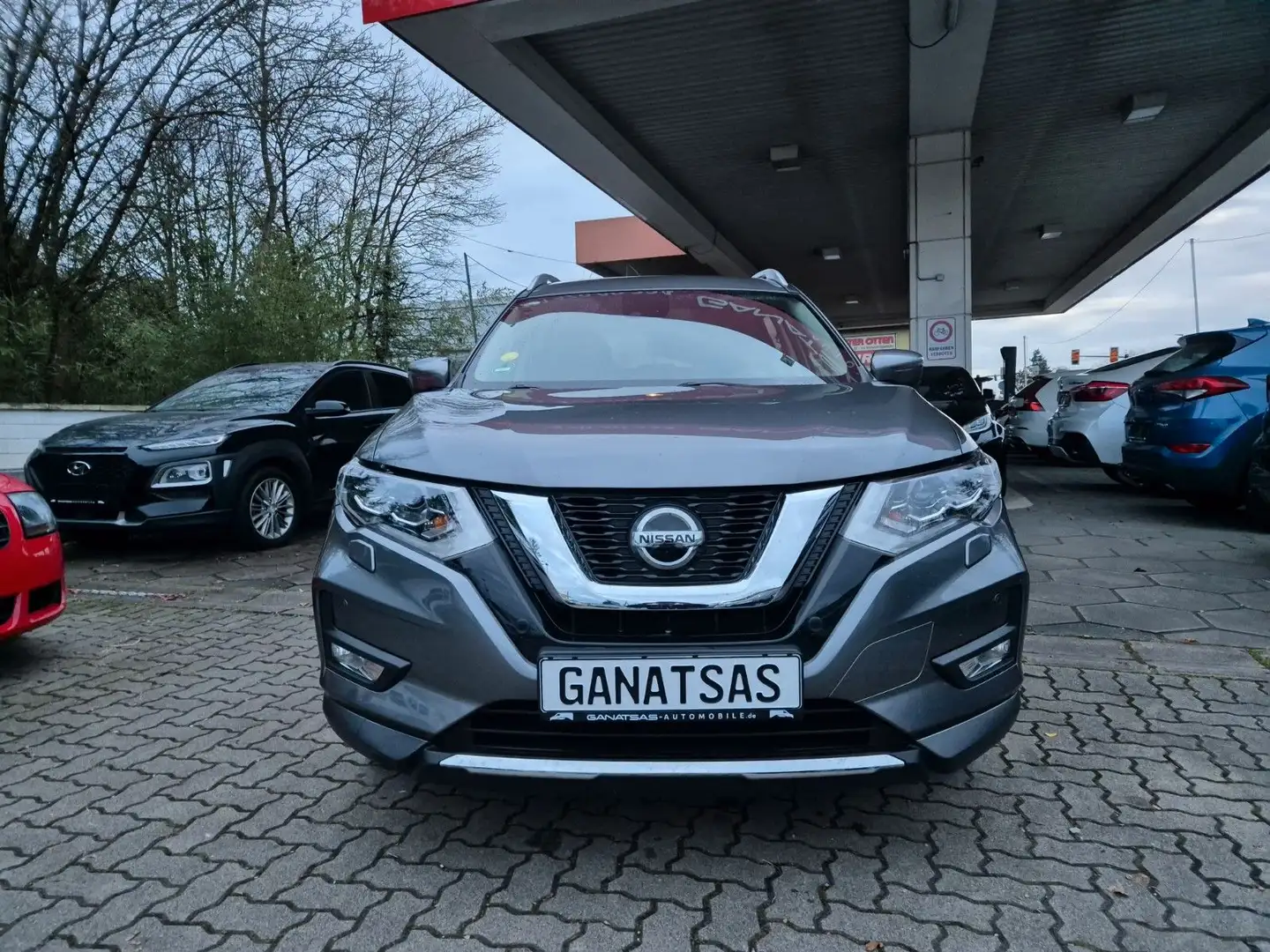 Nissan X-Trail N-Connecta 4x4-Klimaaut.-360 Kamera-AHK Gris - 1