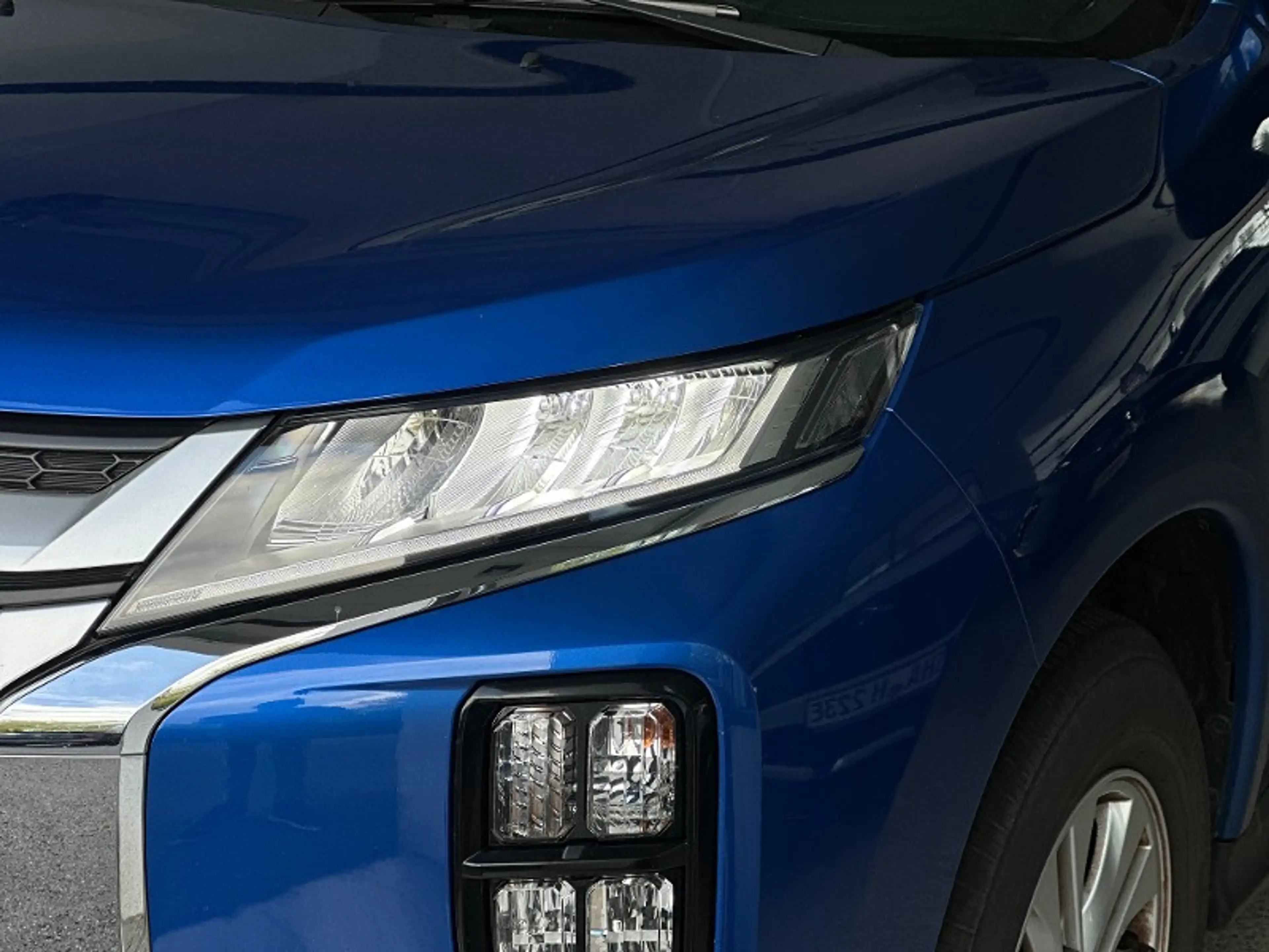 Mitsubishi ASX Intro Edition 2.0 MIVEC ClearTec 2WD 5-Gang — photo 3