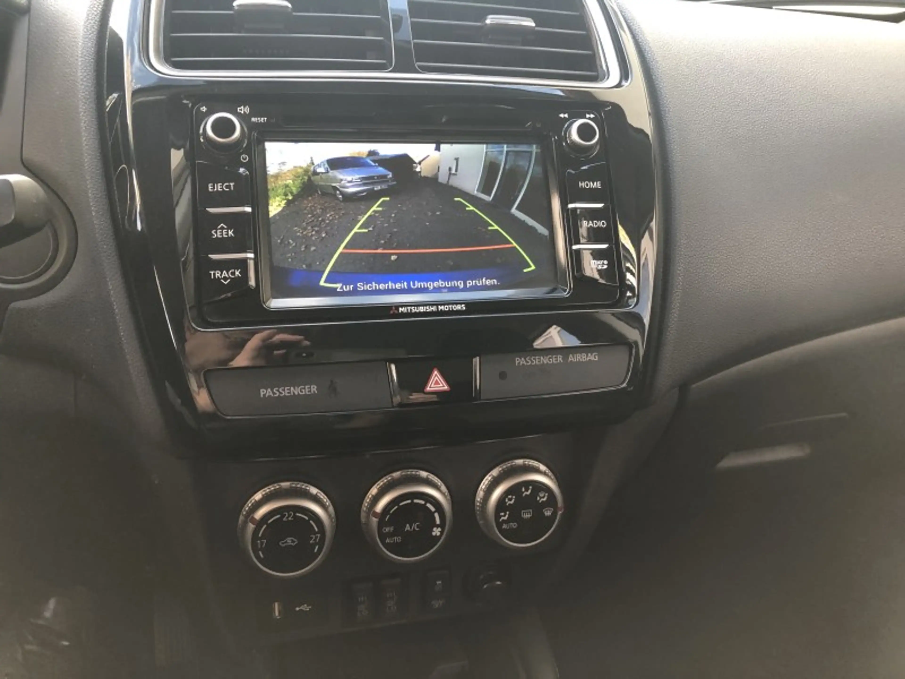 Mitsubishi ASX Intro Edition 2.0 MIVEC ClearTec 2WD 5-Gang — photo 14