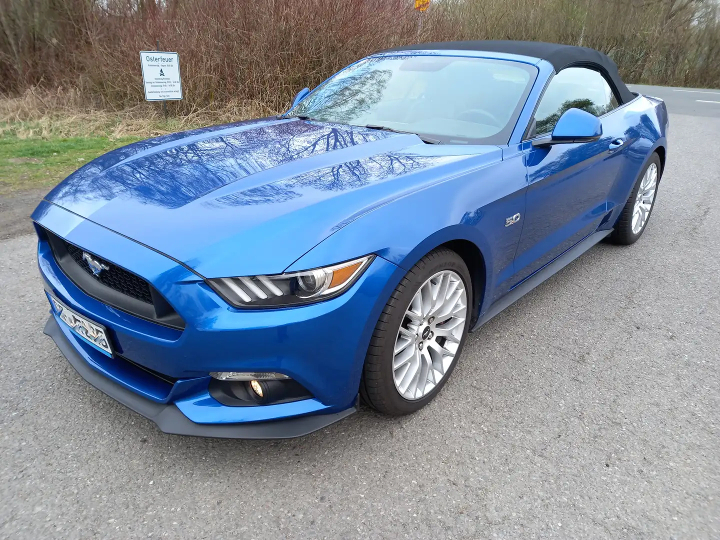 Ford Mustang Mustang Cabrio 5.0 Ti-VCT V8 GT Blau - 1