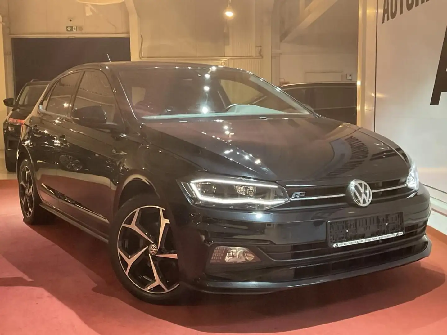 Volkswagen Polo R-Line Plus 1.5 TSI DSG Highline*LED* Schwarz - 2