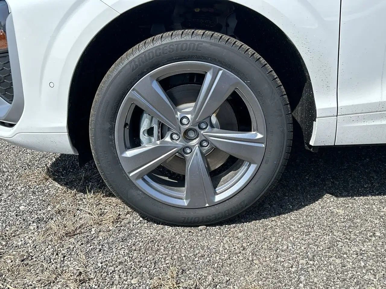 Audi Q3 снимка Audi Q3