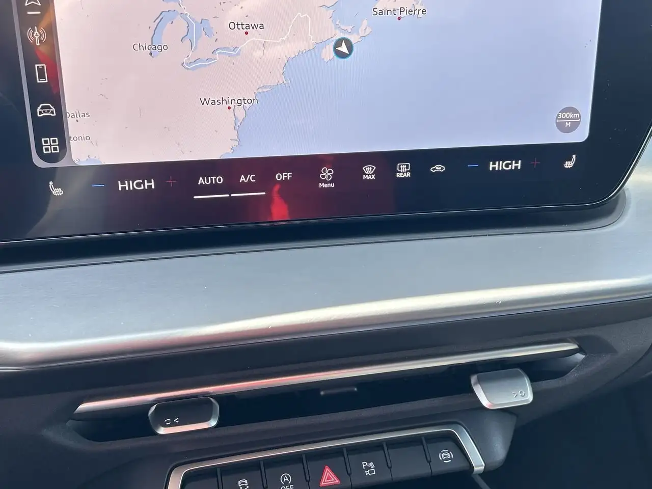Audi Q3 снимка Audi Q3