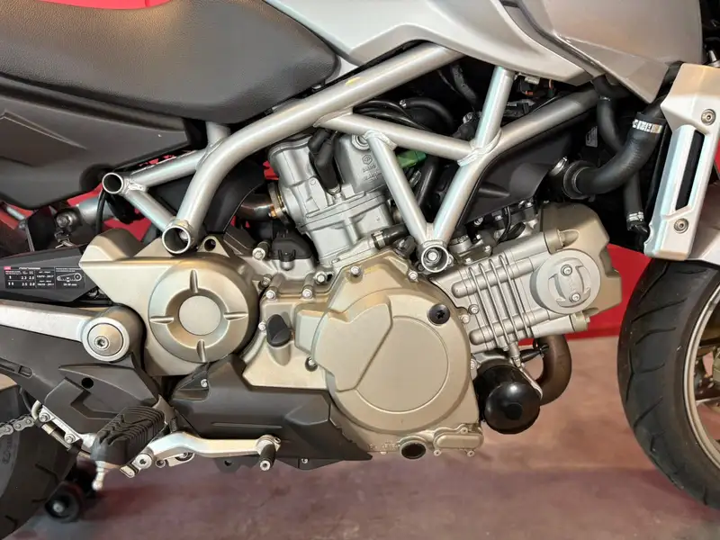 Aprilia Mana 850 - foto 5