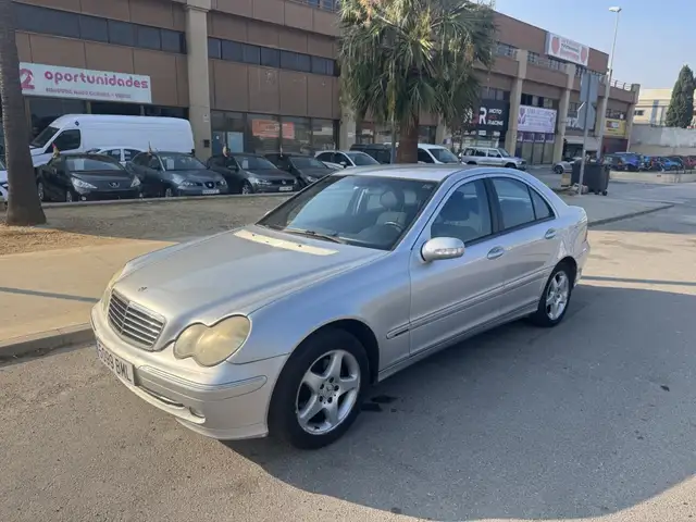 Mercedes-Benz C 220 CDI Avantgarde