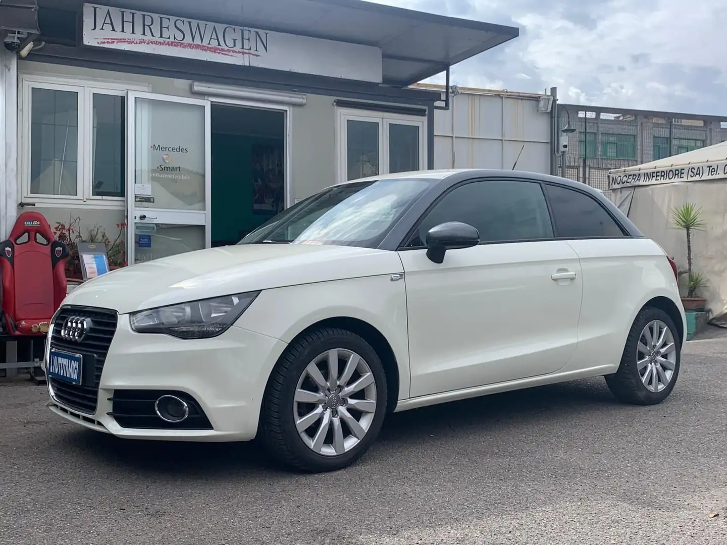 Audi A1 A1 1.6 TDI S tronic Ambition Blanc - 2