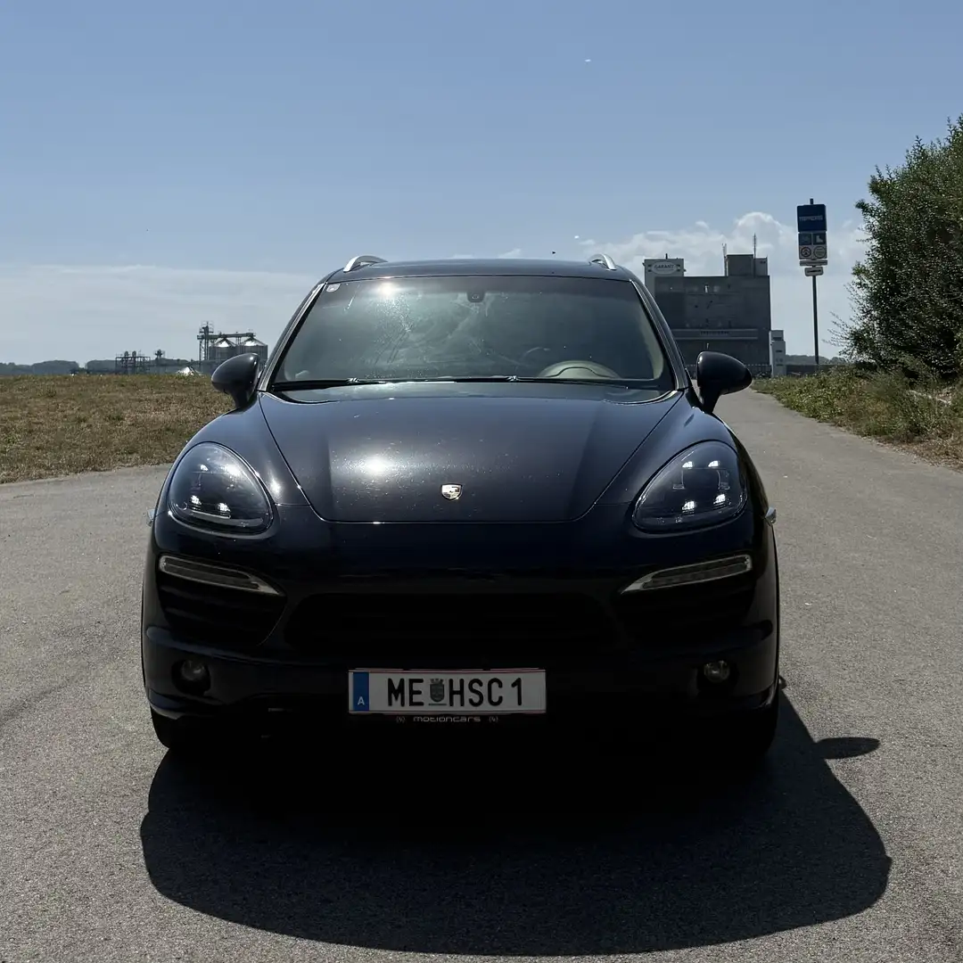 Porsche Cayenne S V8 Diesel - 1