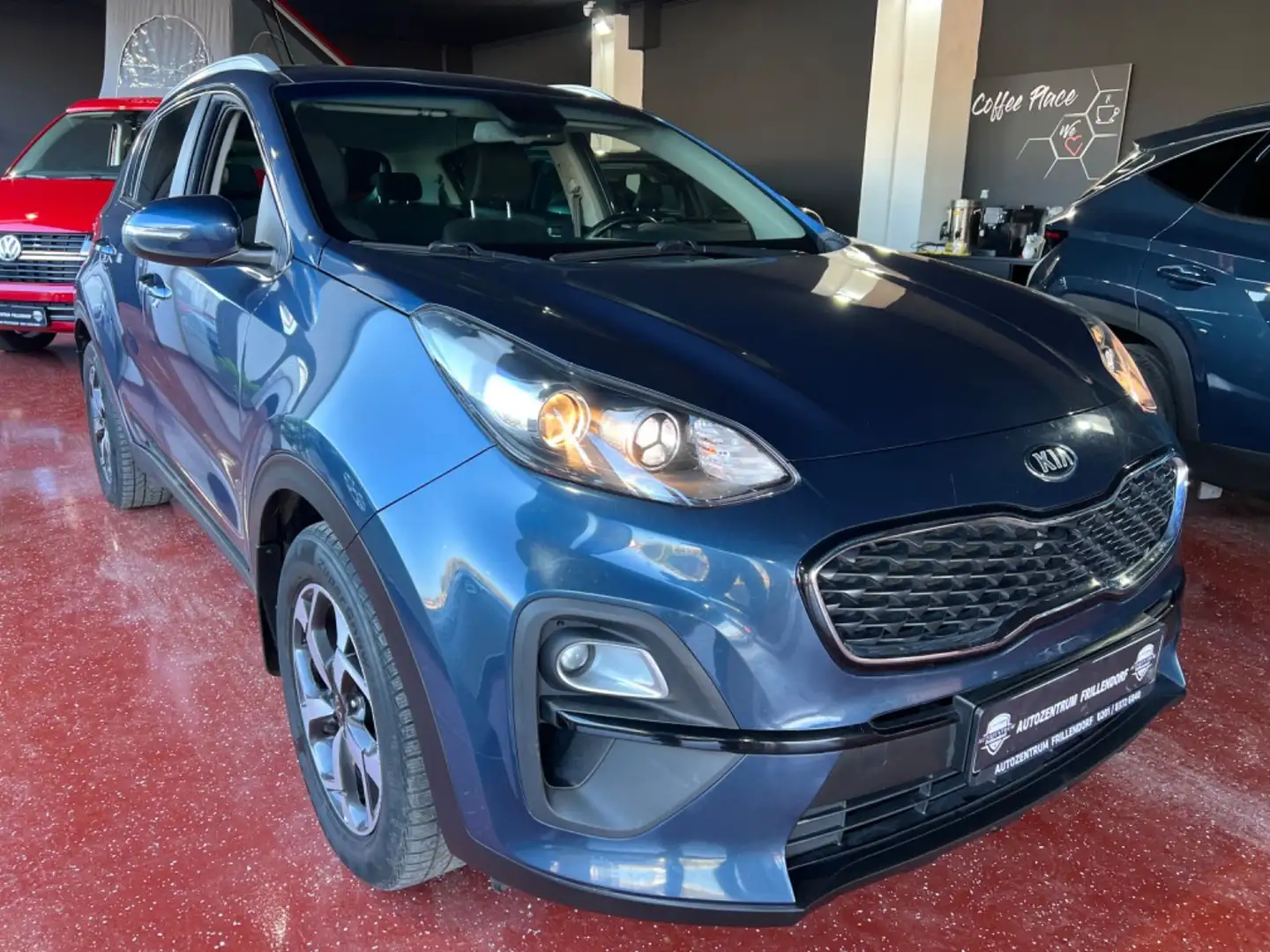 Kia Sportage Vision 2WD AUTOMATIK/KAMERA/WINTERPAKET Bleu - 2